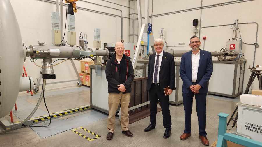 Provost at Reactor Materials Testing Lab